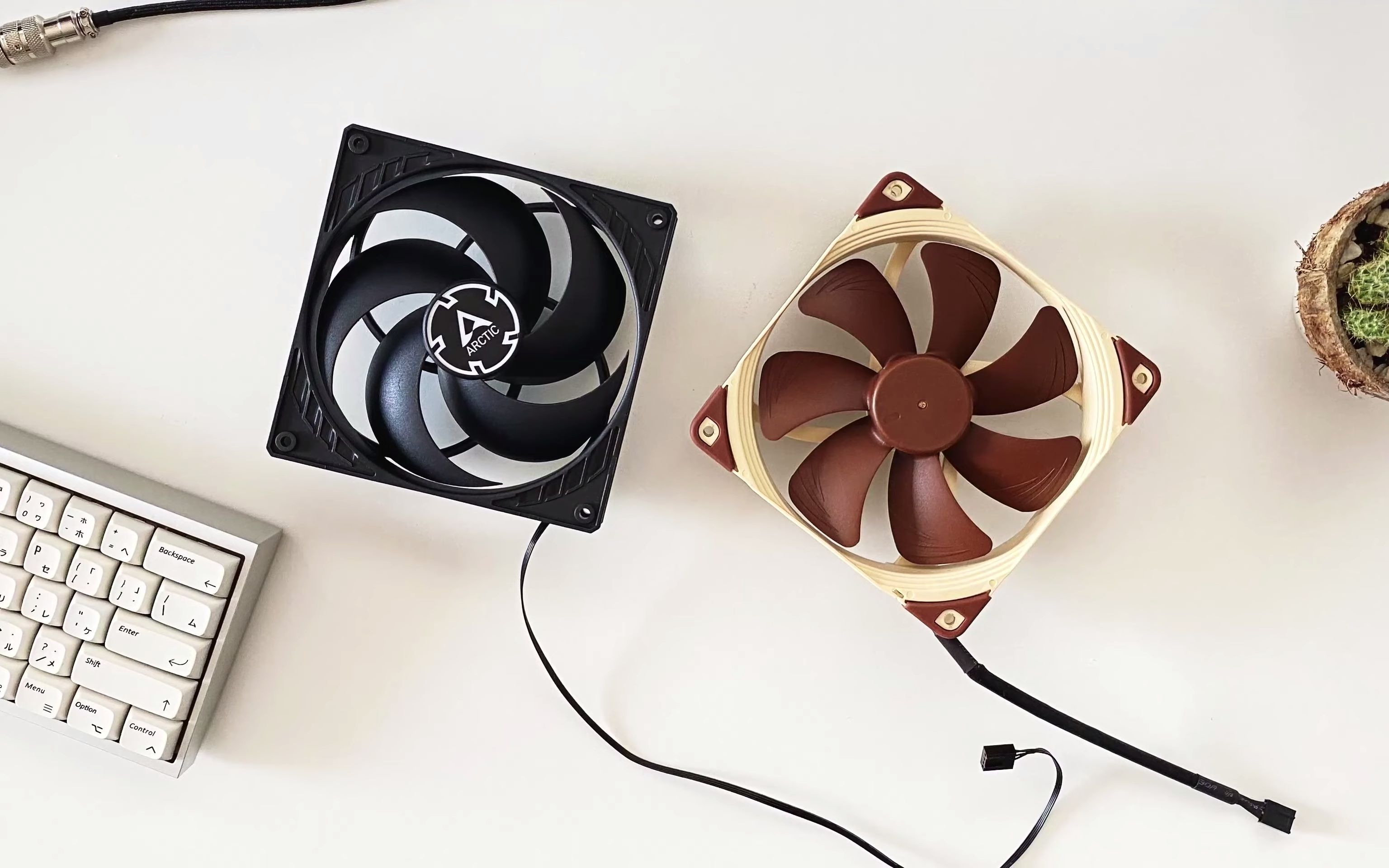 arcticvsnoctuabest140mmstaticpressurefanac与猫头鹰14cm风扇对比