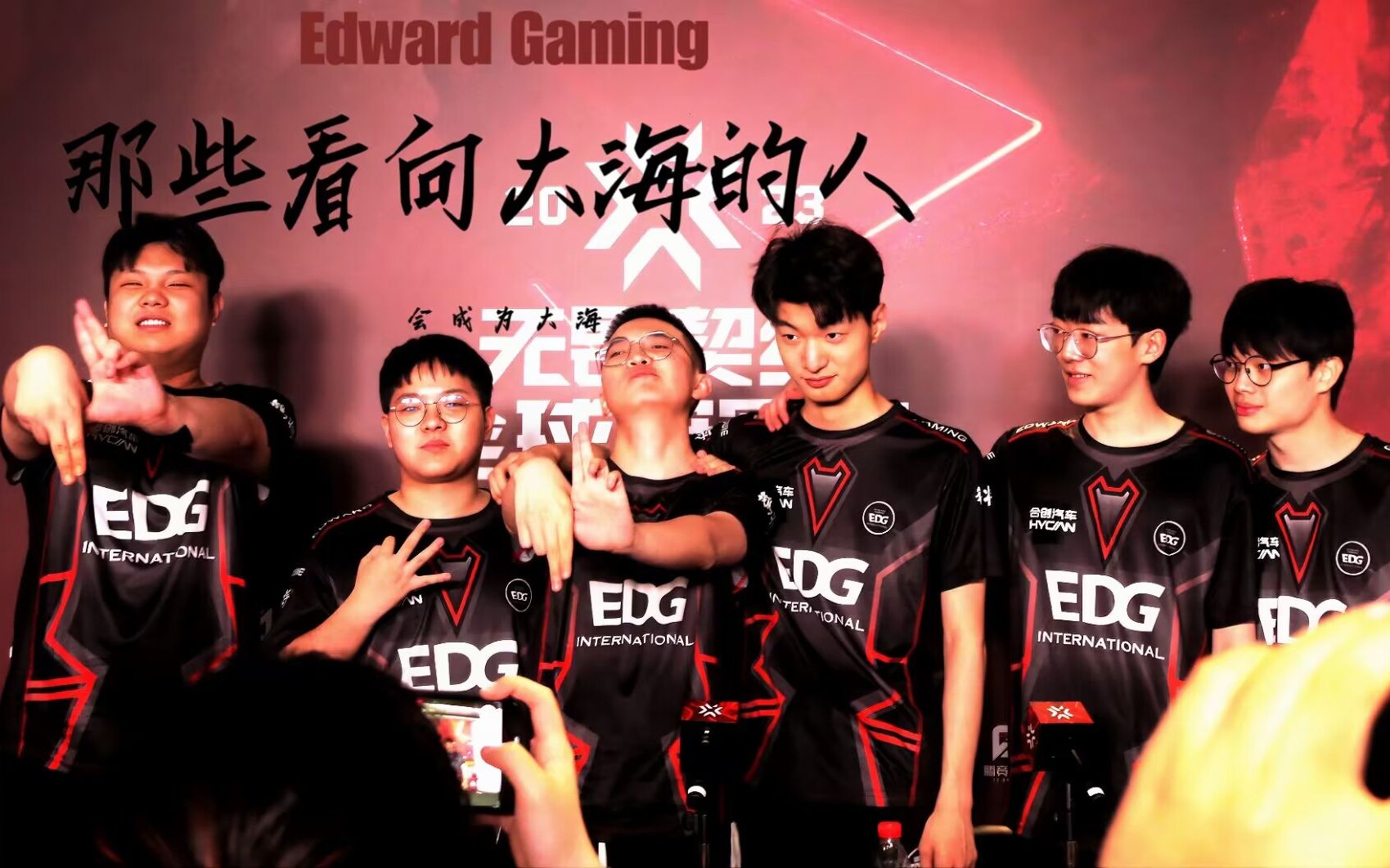 【edg无畏契约】la冠军赛应援|"从伊斯坦布尔到美国洛杉矶"