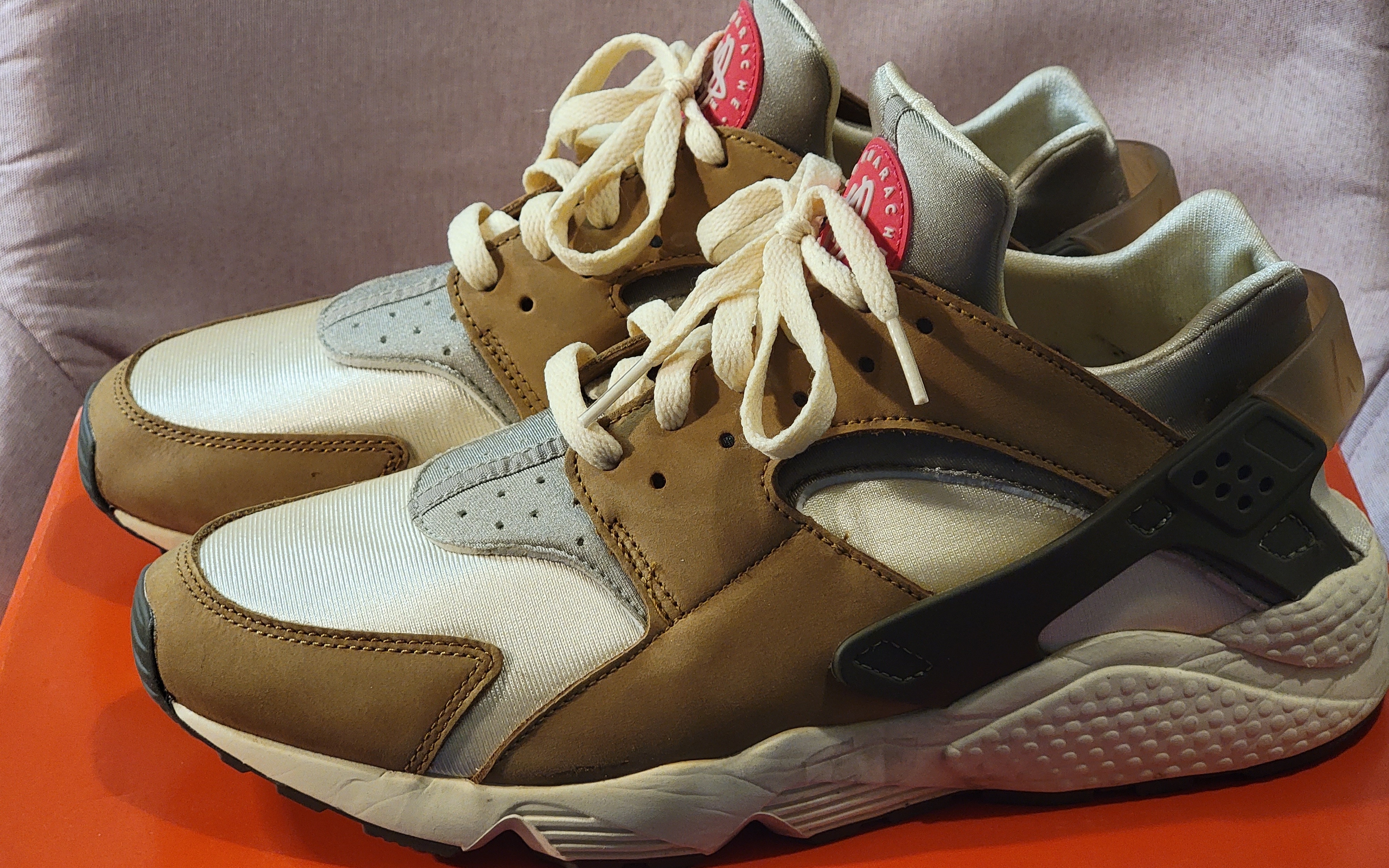 stussy x nike air huarache le qs_哔哩哔哩_bilibili