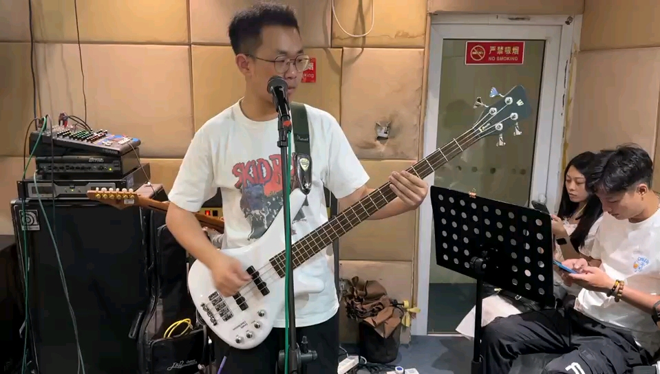 永动机 我知道那天晚上你又没睡着 cj乐队cover