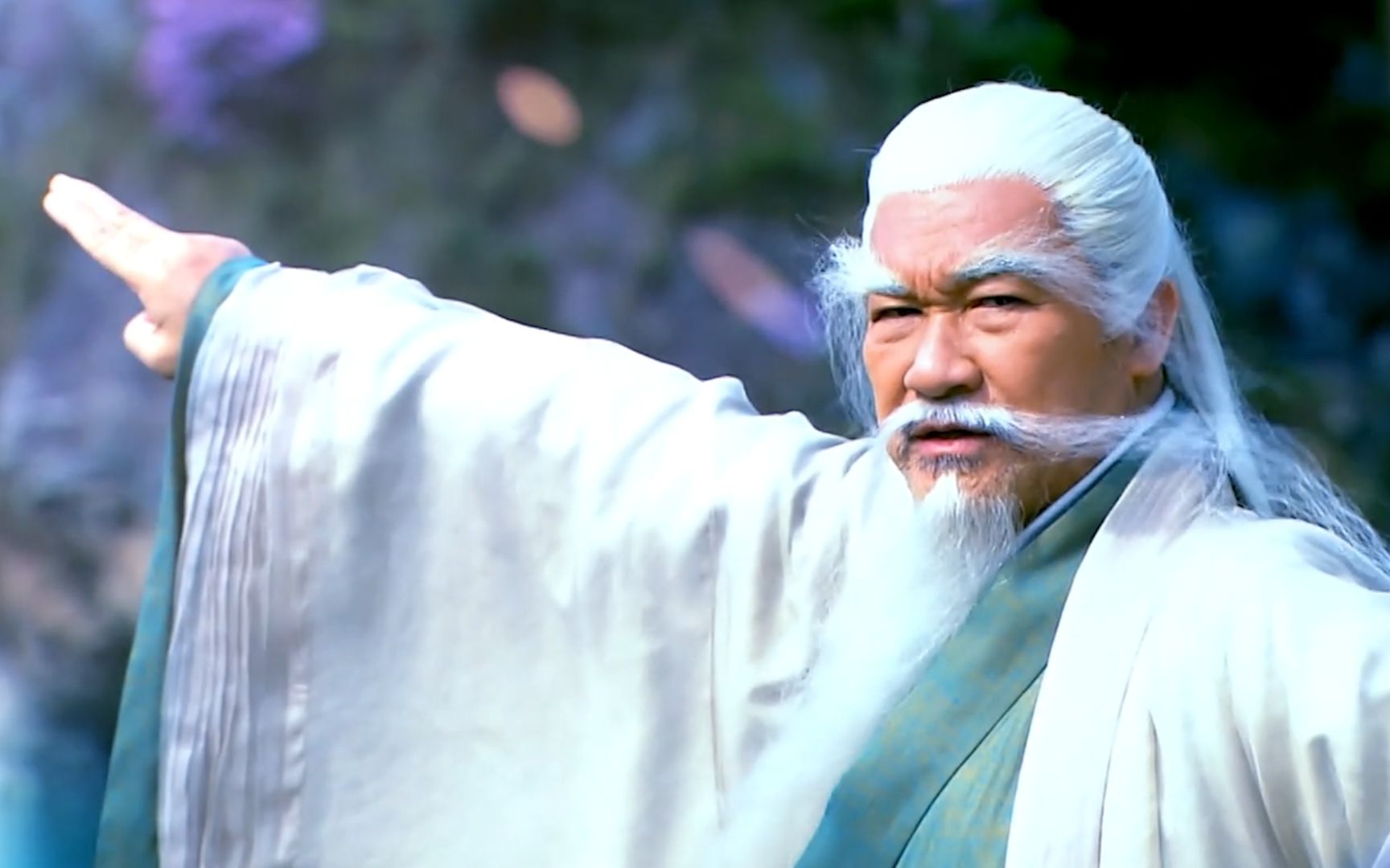 笑傲江湖的剑术神通风清扬,实力到底有多强?