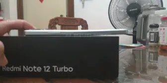 红米Note 12 Turbo 用半年弯了