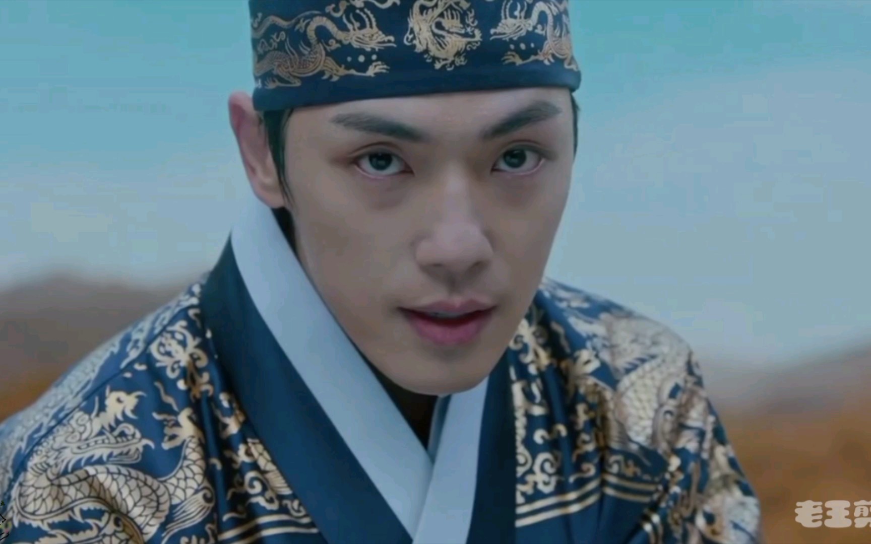 【哲仁王后】第18集cut01 王上遇刺跳崖