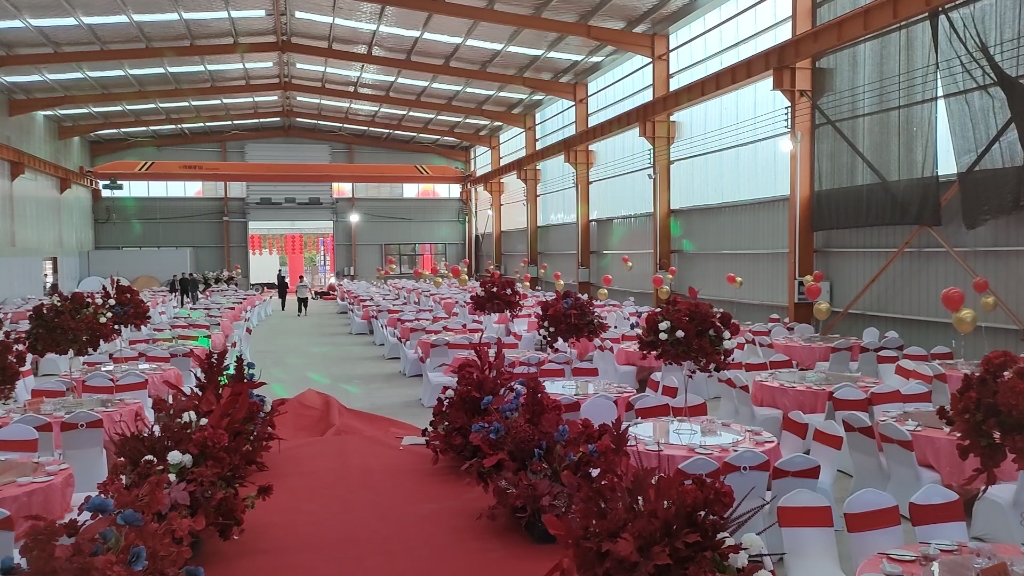 100桌婚礼现场,洛阳婚礼,订婚,祝寿,宴请餐桌椅