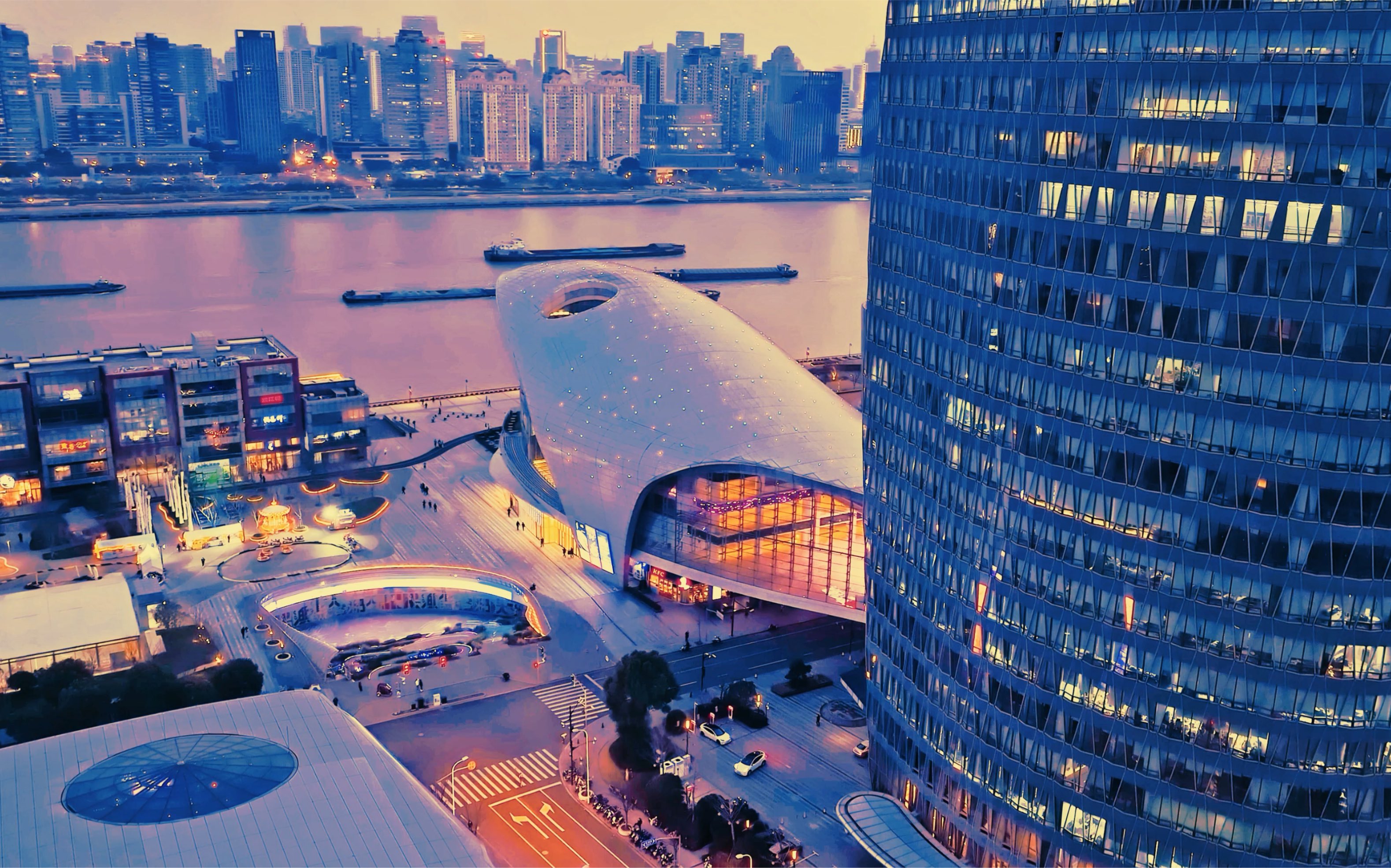 航拍上海东外滩