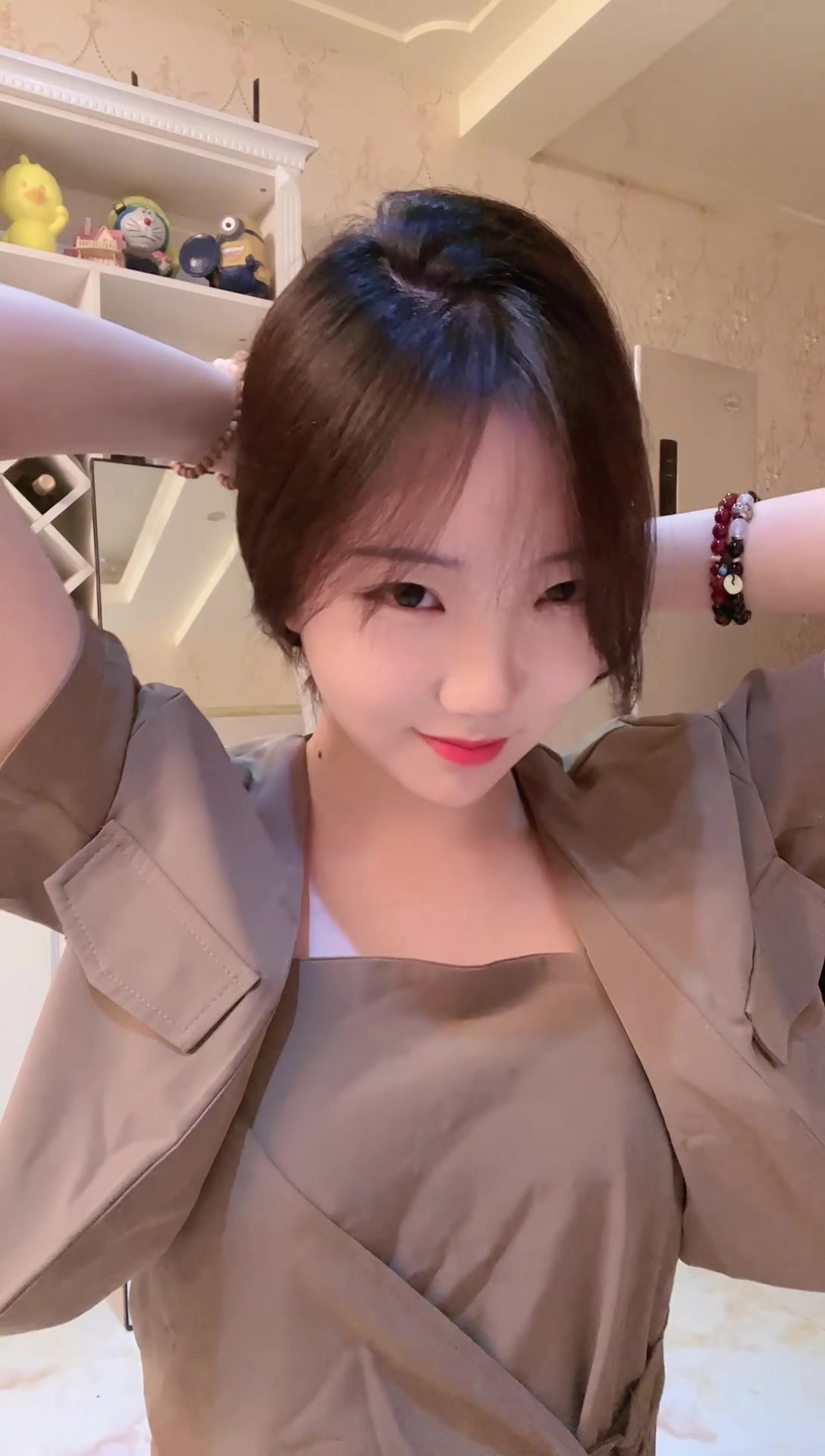 馨馨baby 猜猜我是谁 2023-07-15 录播