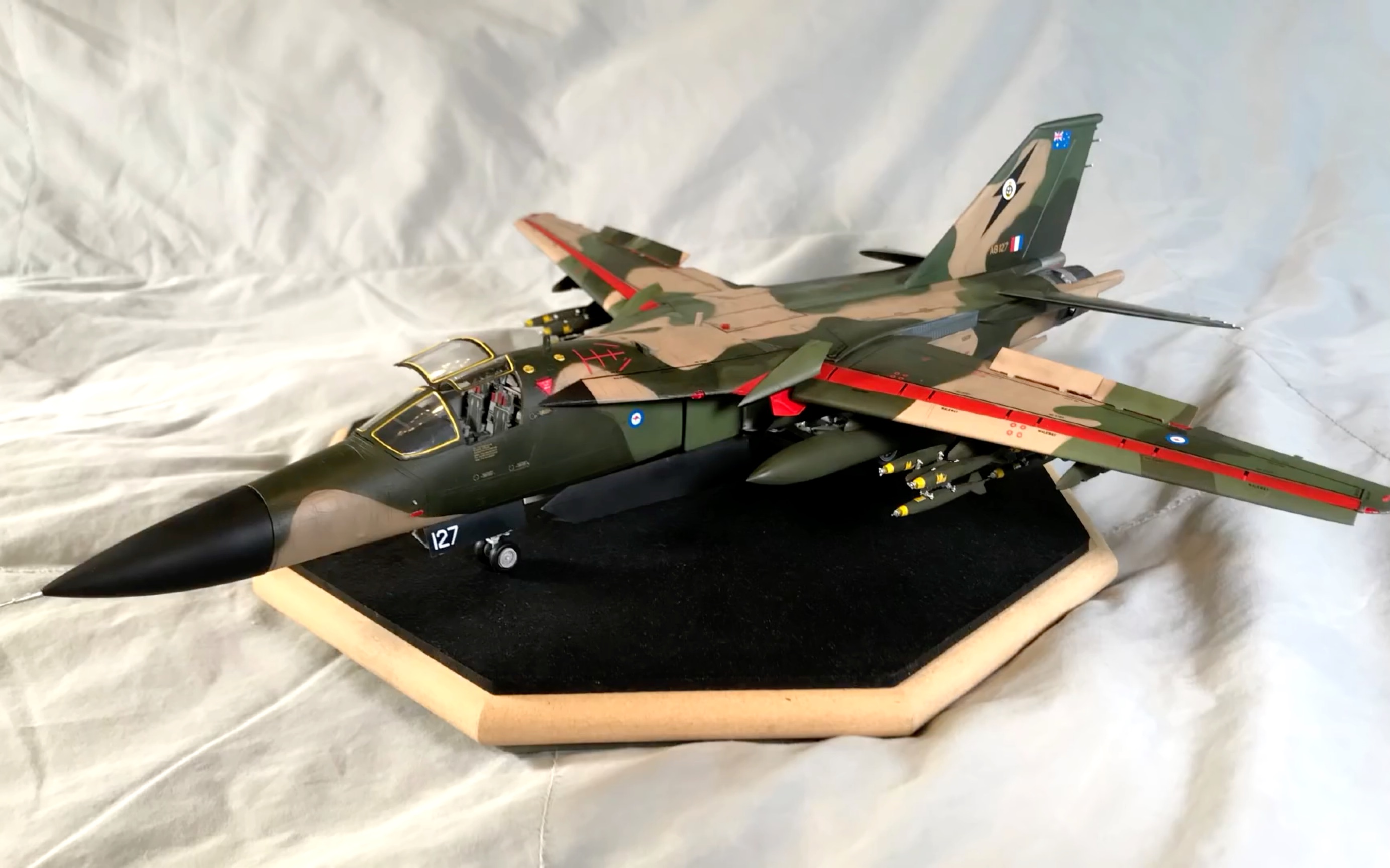 小號手 f-111c