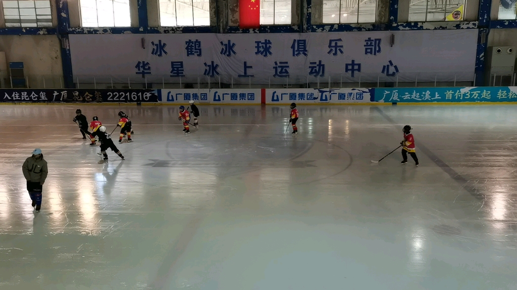 20220327 齐齐哈尔市龙沙小学 vs 师范附小 冰球比赛哔哩哔哩bilibili