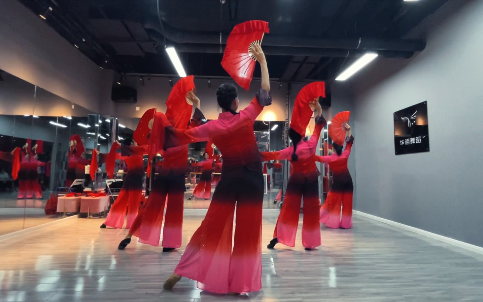 《九儿》西安华翎舞蹈曲江店中国舞课堂