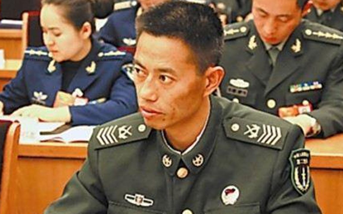 中国一代兵王,堪比将军还宝贵,资历老辣享受师级待遇哔哩哔哩bilibili