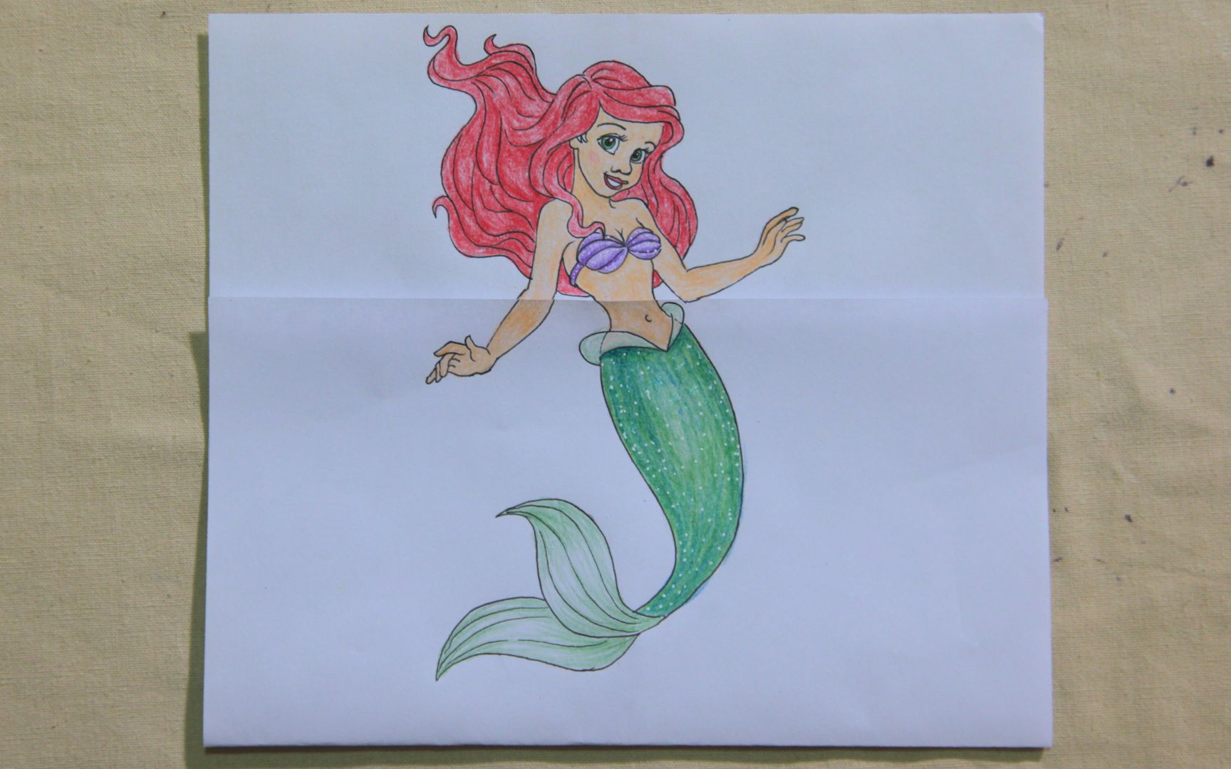 手绘迪士尼美人鱼公主,变身现代都市女生,你见过吗?