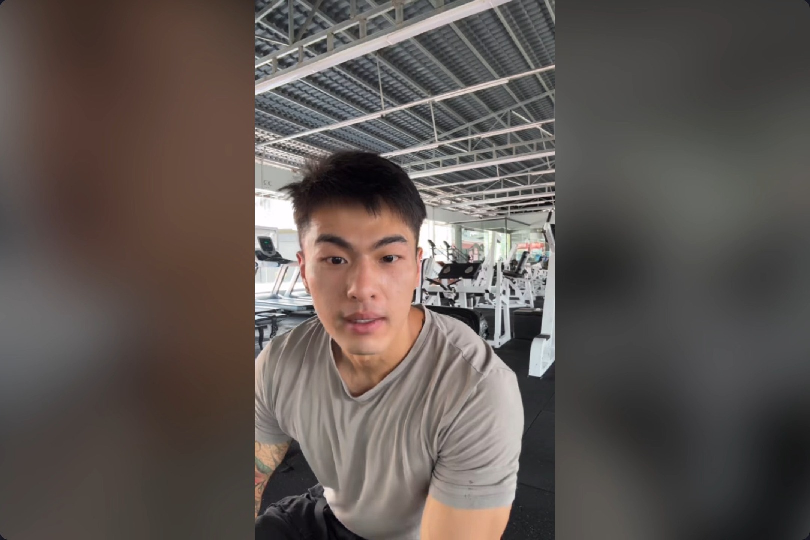 肌肉帅哥健身直播20240829