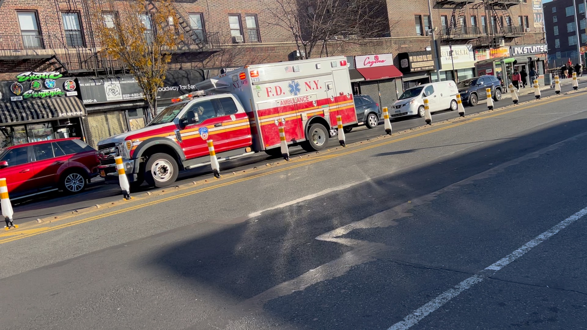 纽约街头实拍fdny 火警ems急救救护车
