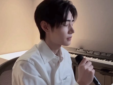 【朴成训】261018  ENHYPEN 更新成训中文Cover:黄昏晓 (Dusk dawn) #SUNGHOON# ver