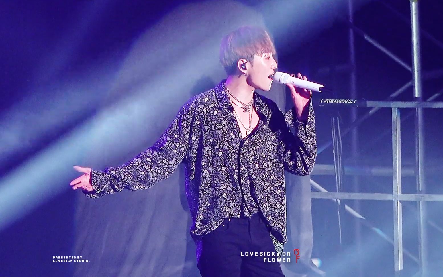 【WINNER】【姜昇润】初恋 WWIC 2019 FANCAM[4K]190629哔哩哔哩bilibili