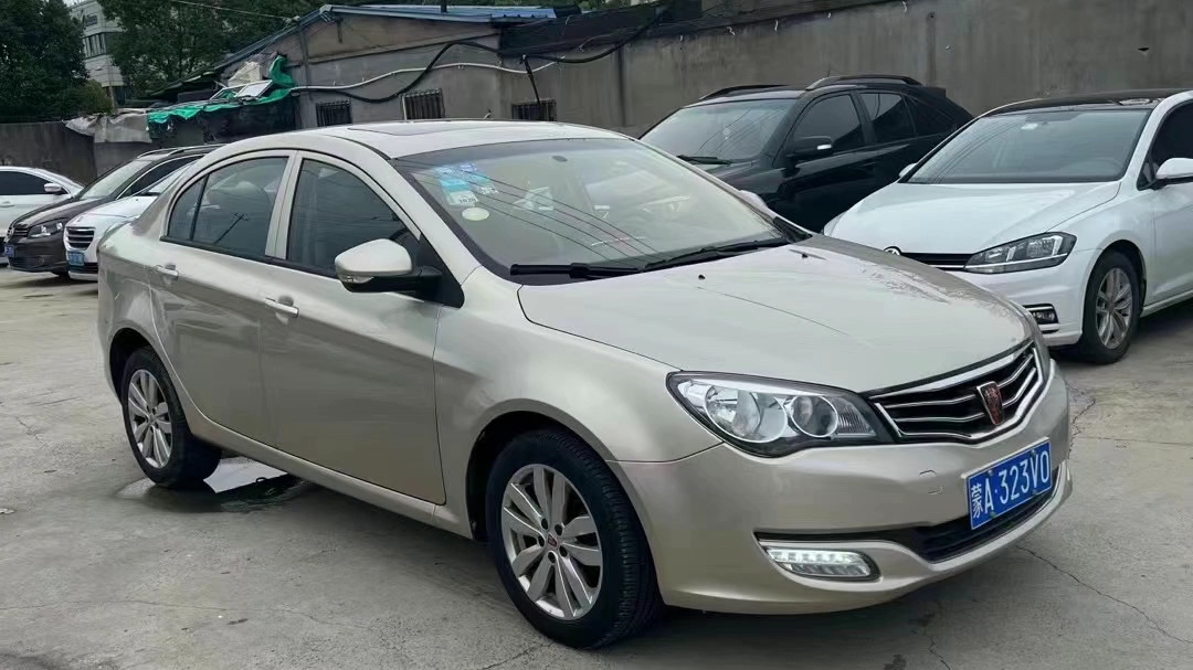 新到16年荣威350上海人一手车车况精品只跑了4万多公里多功能方向盘