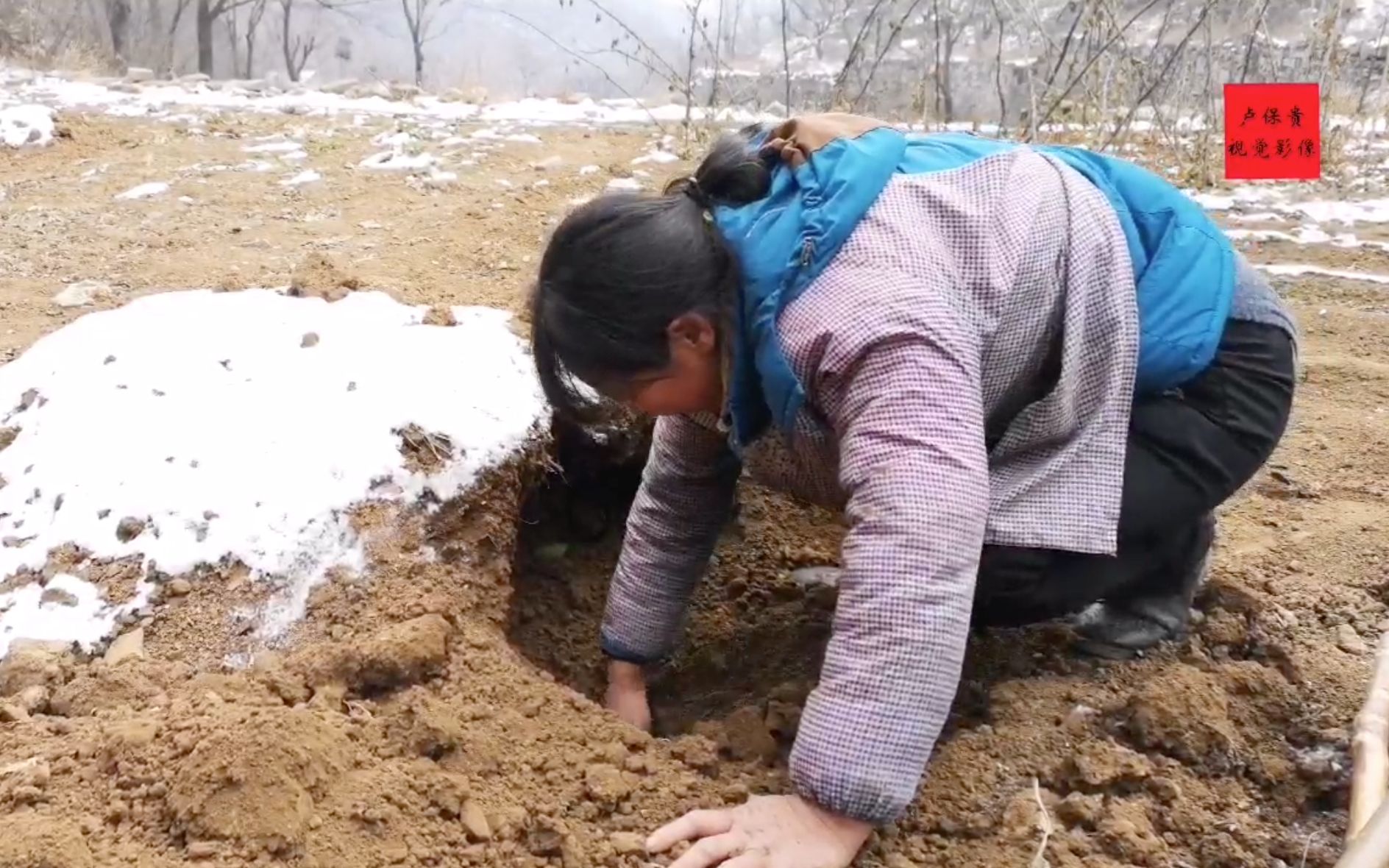 [图]山里的女人长得漂亮还能干，如果当年嫁到山下，命运会是啥样？