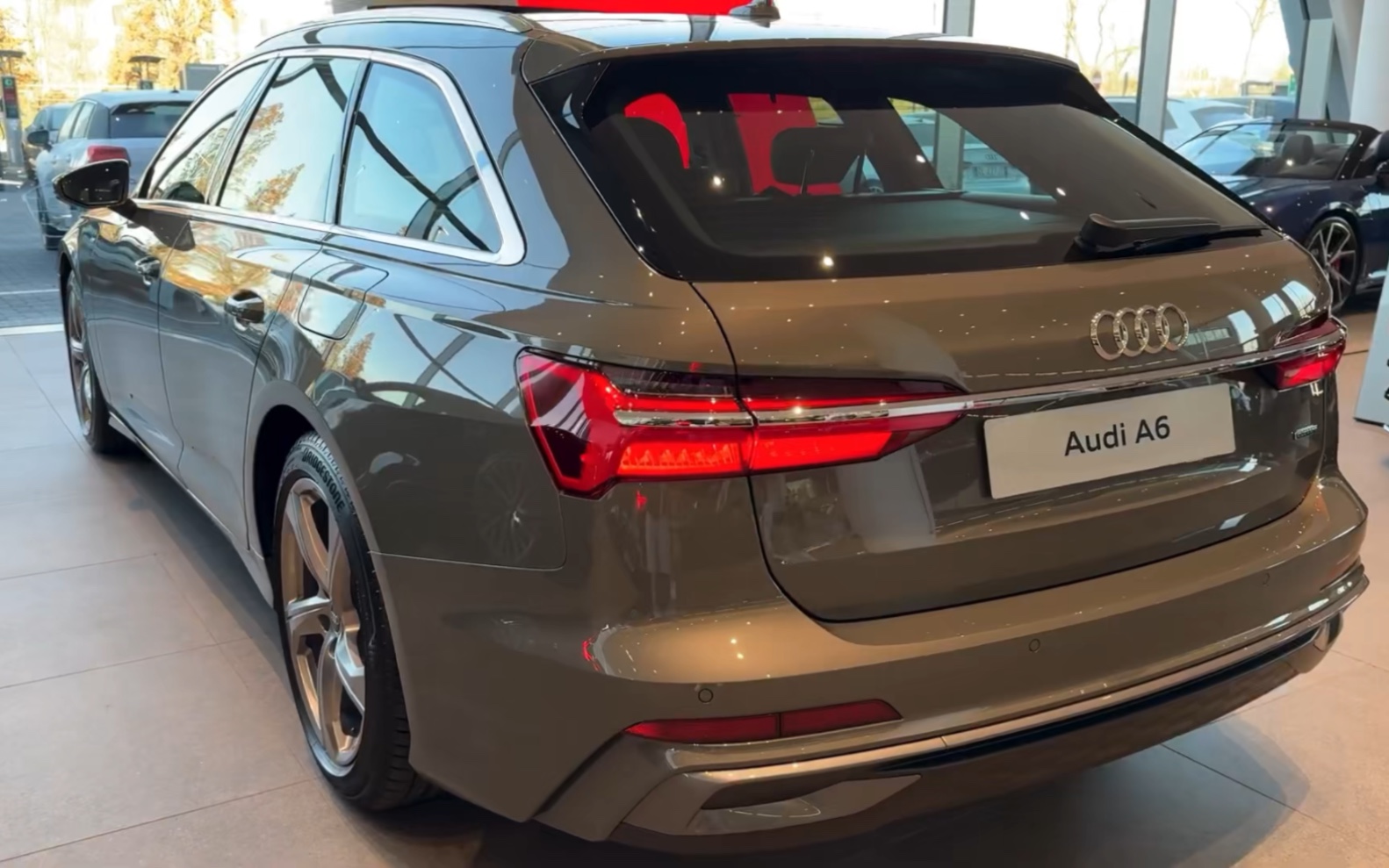 一起来欣赏奥迪a6旅行版,真的好看