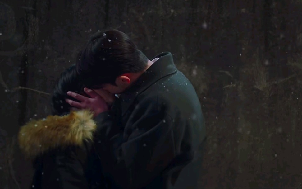 二十五二十一疯狂鸡叫捧脸亲亲真的很撩人不说了再看一遍嗓子已哑