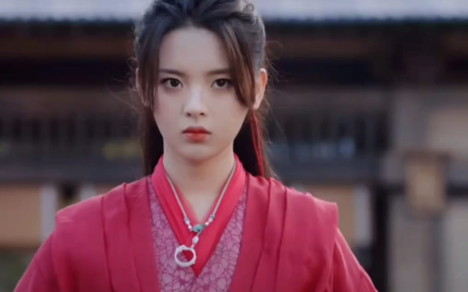 杨超越古装混剪,飒到我了!