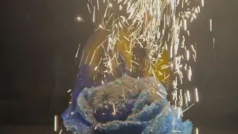 爱情就像一朵玫瑰，有时绽放有时枯萎