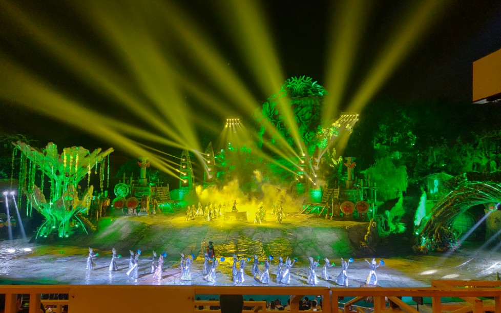 横店影视城 梦幻谷演出系列(梦幻太极,暴雨山洪)