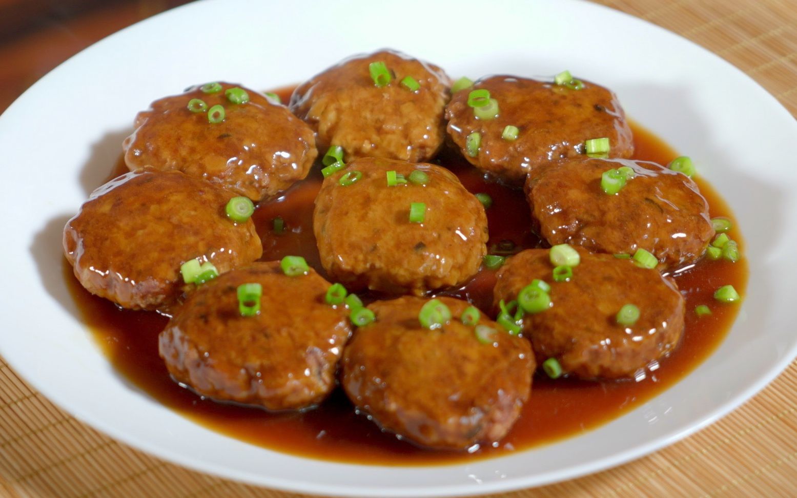 鲁菜南煎丸子掌握好这些小技巧厨房小白也能在家做好吃又下饭