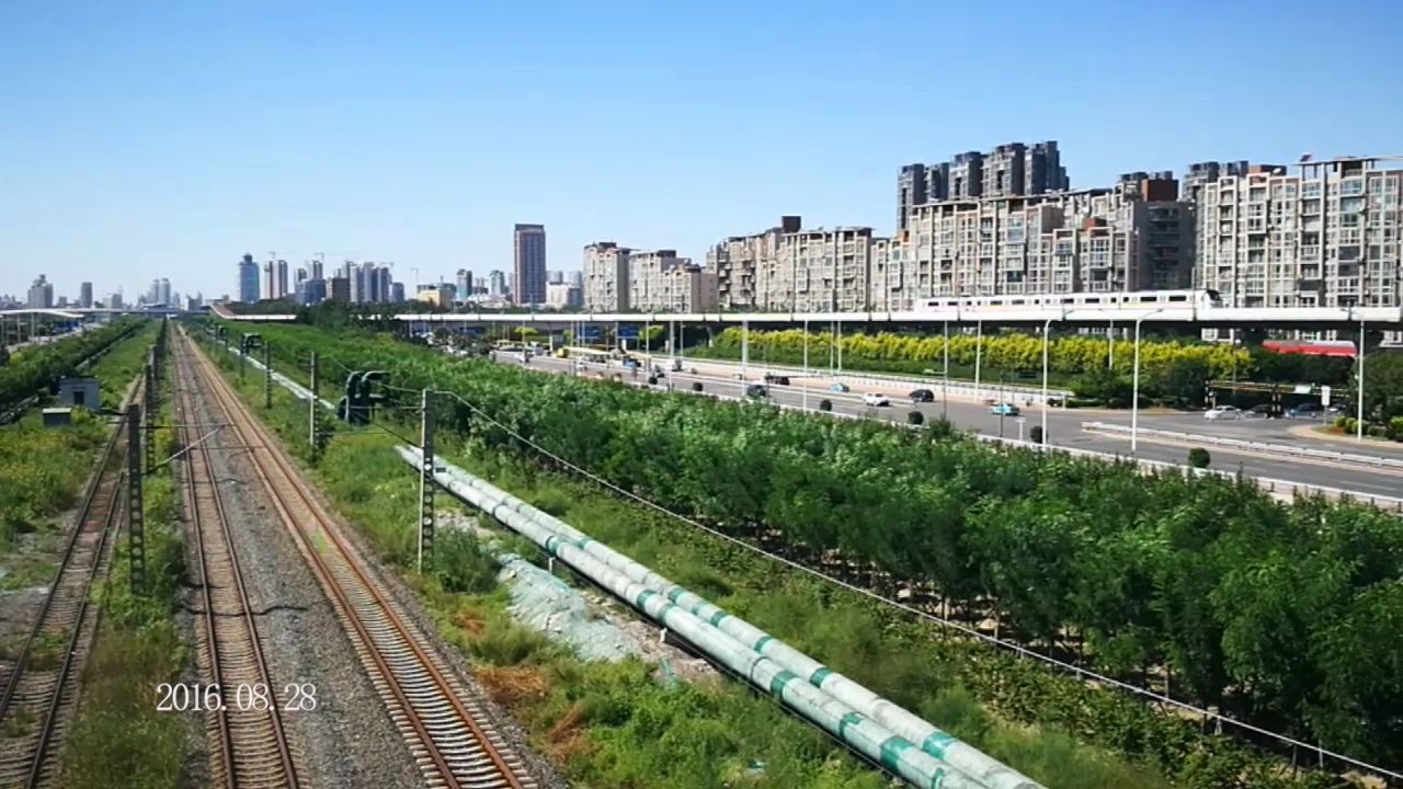 听城市声音——2016年8月,受塘沽爆炸影响缩线运行的津滨轻轨,市民