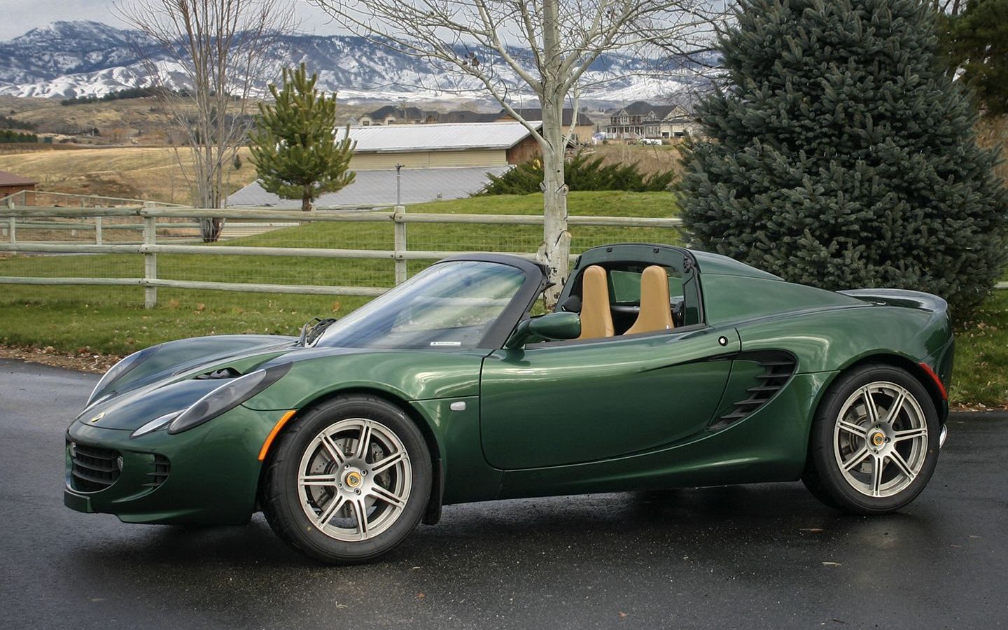 坷浪assettocorsa菜鸟用莲花lotuselisesc跑珠海赛道圈速2分03秒375