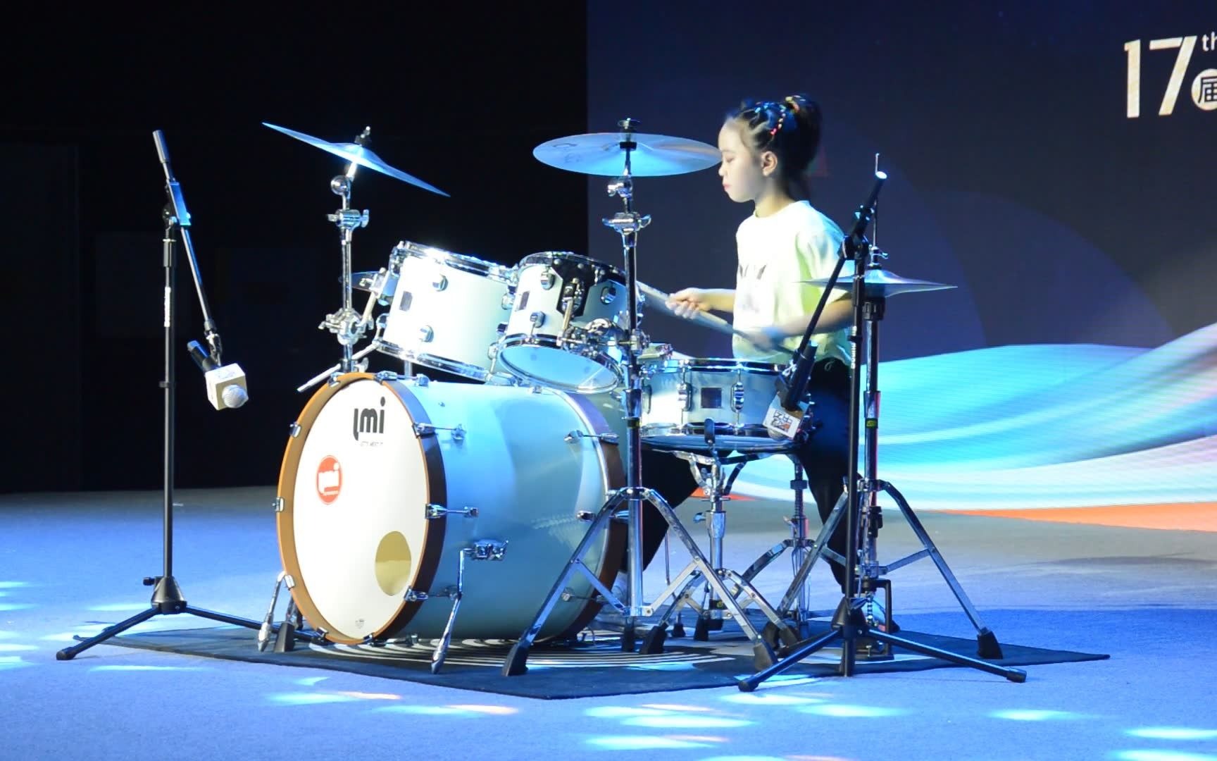 青春中国#架子鼓表演《attitude》