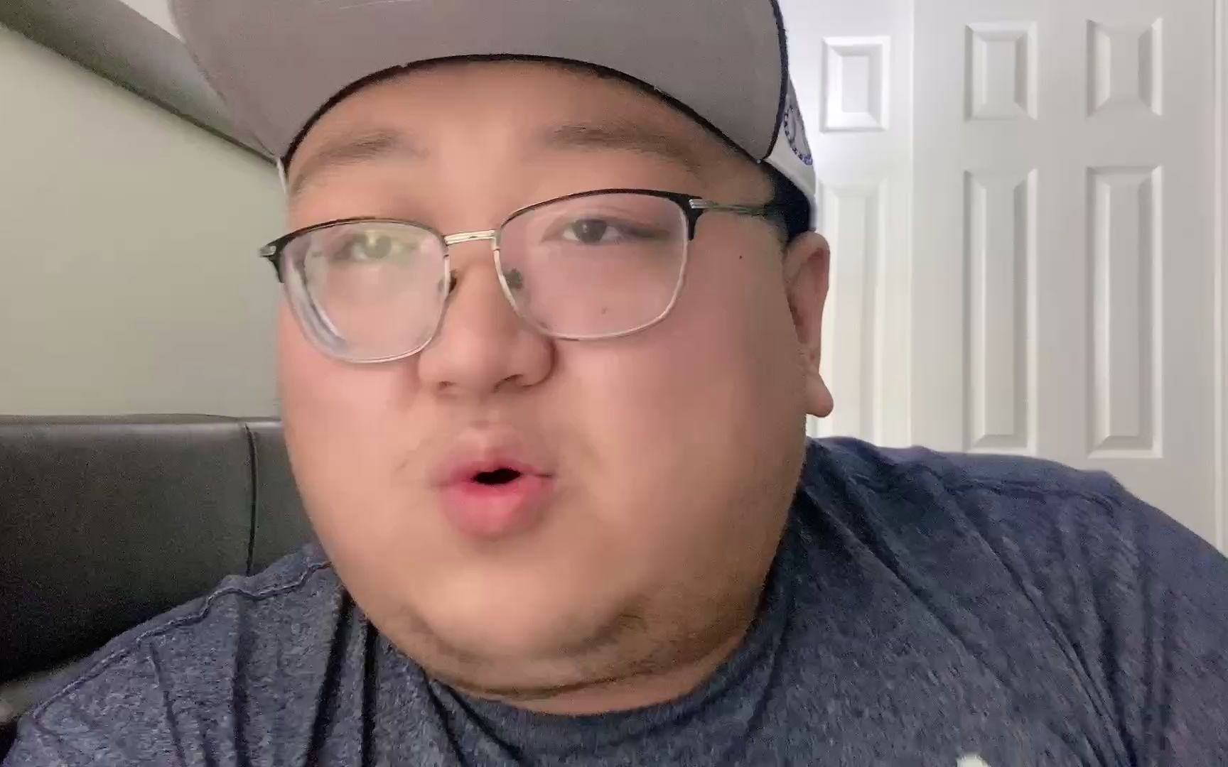 旅美学者李毅直言中国新冠死四千,跟美国比等于没死,引来公知口诛笔伐