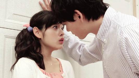 前方高能单身狗慎入现代剧吻戏合集