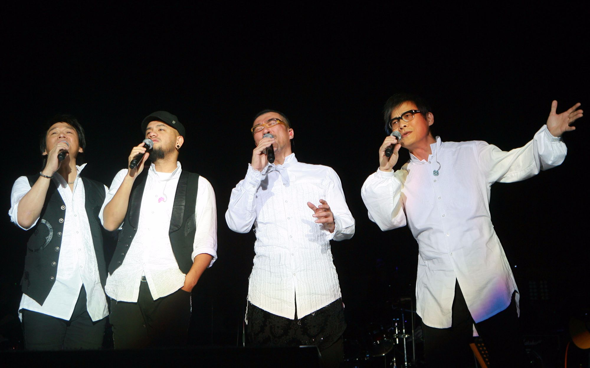 再见(2015纵贯线演唱会) - 资源合集 - 小不点搜索