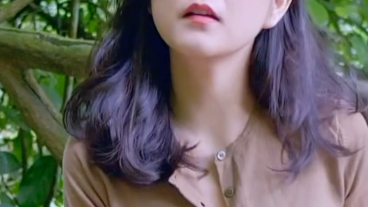 fullfive在山间小溪紫薇