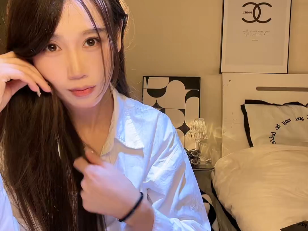 5.8 笨笨小 9——中国女主播年鉴