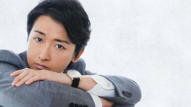 相葉雅紀 (あいば まさき)大野智 (おおの さとし)櫻井翔