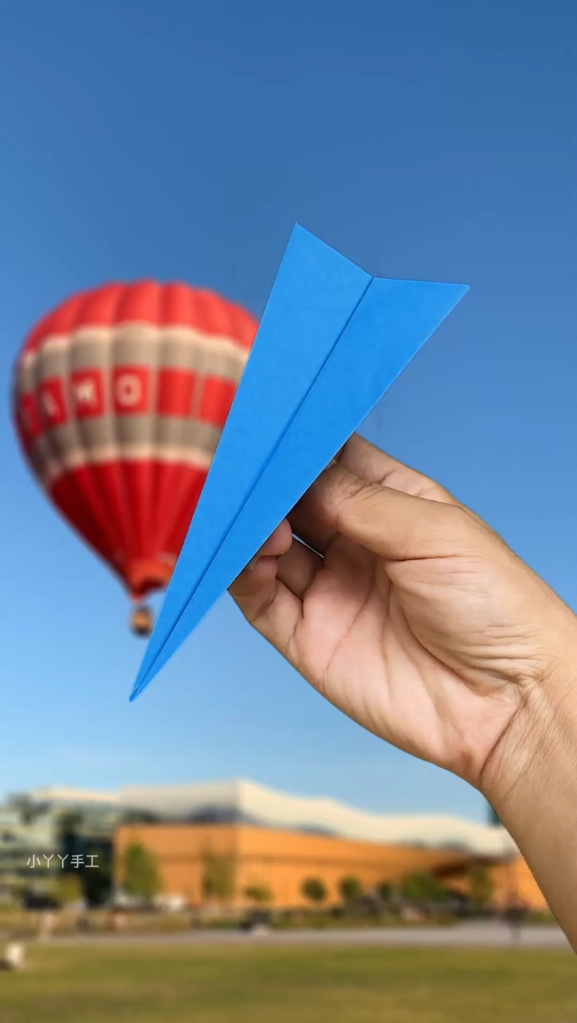 简单简约的纸飞机,一飞冲天_哔哩哔哩_bilibili