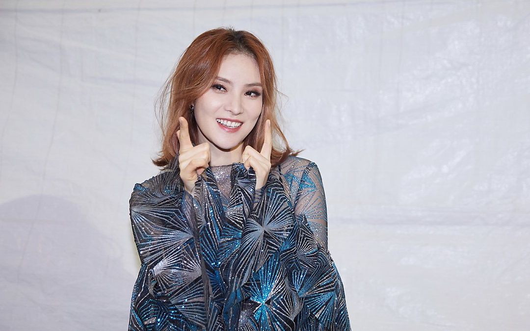 gummy(蜘蛛姐) - 朴振英的party people 演唱合集