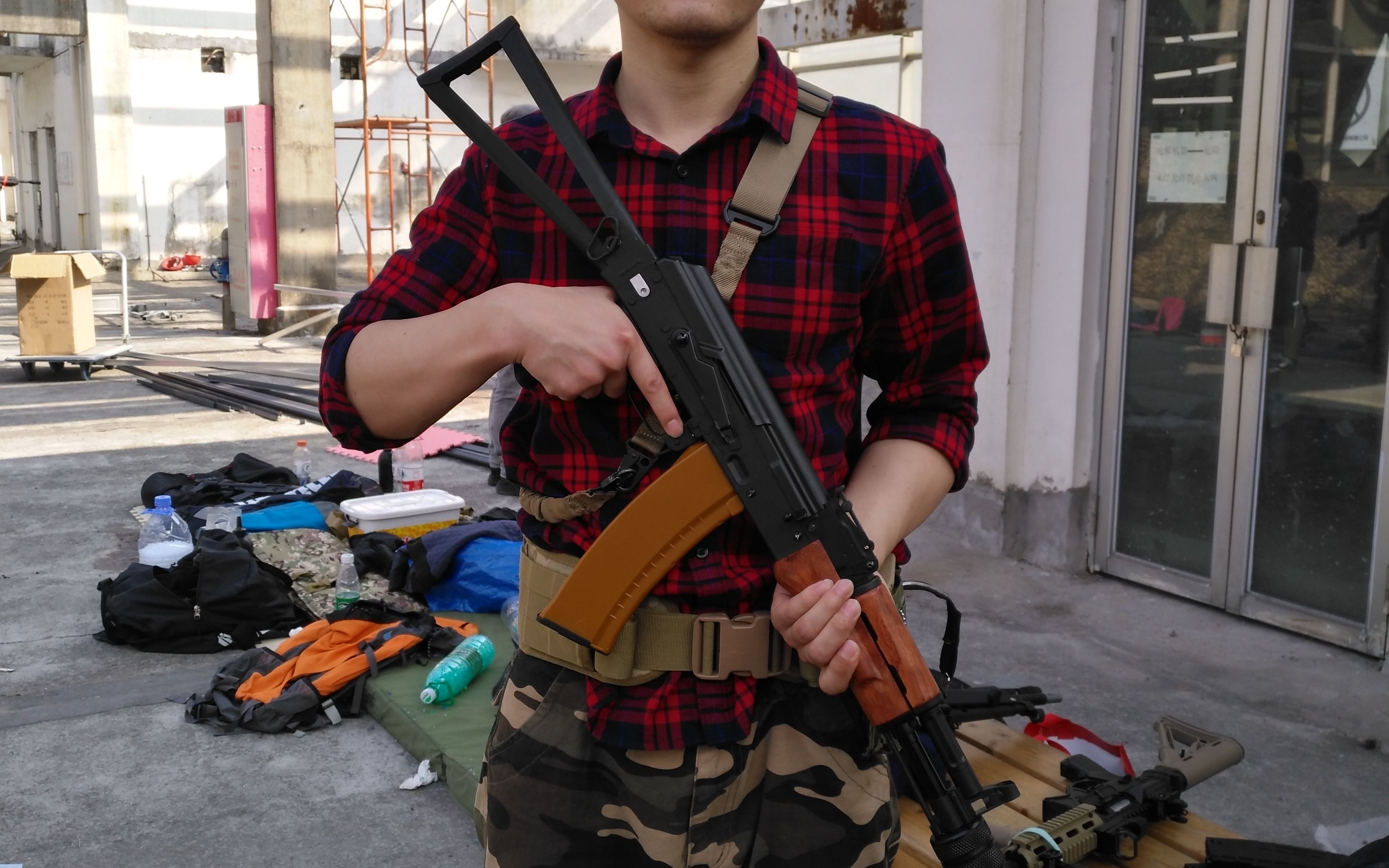 1.19广州琶洲水弹下场