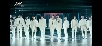 Tải video: seventeen《Rock With You》不允许没有人看过这版！