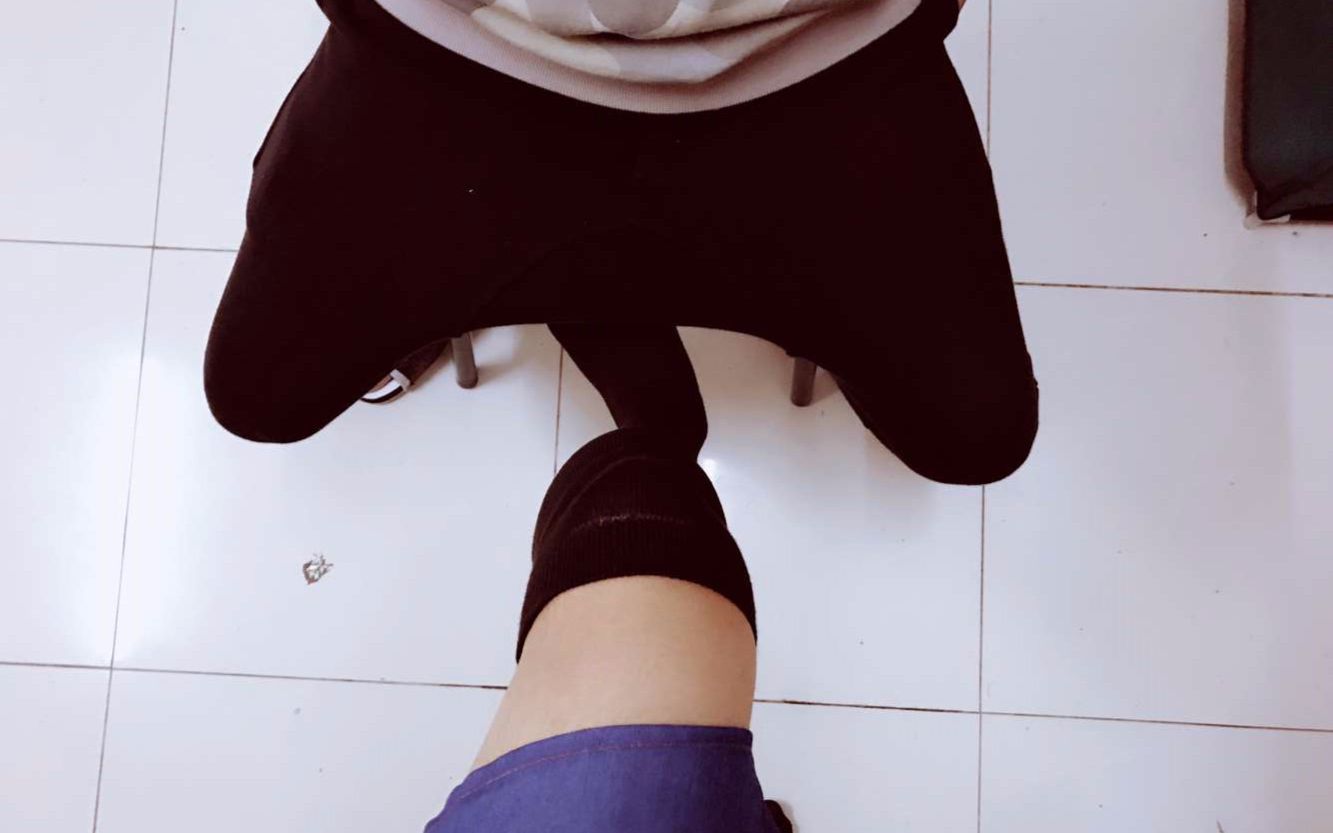 【作死小能手】在男生宿舍穿女装会怎么样?