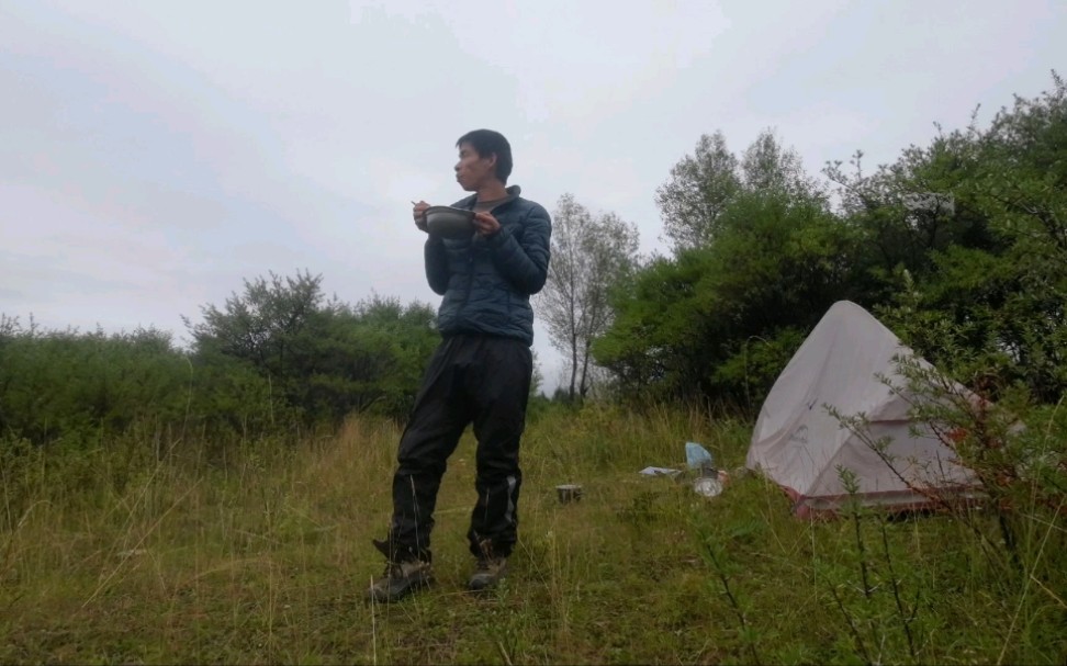 出门在外在哪都是家，习惯了流浪的生活，去野外露营感受大自然-带床去旅行-带床去旅行-哔哩哔哩视频