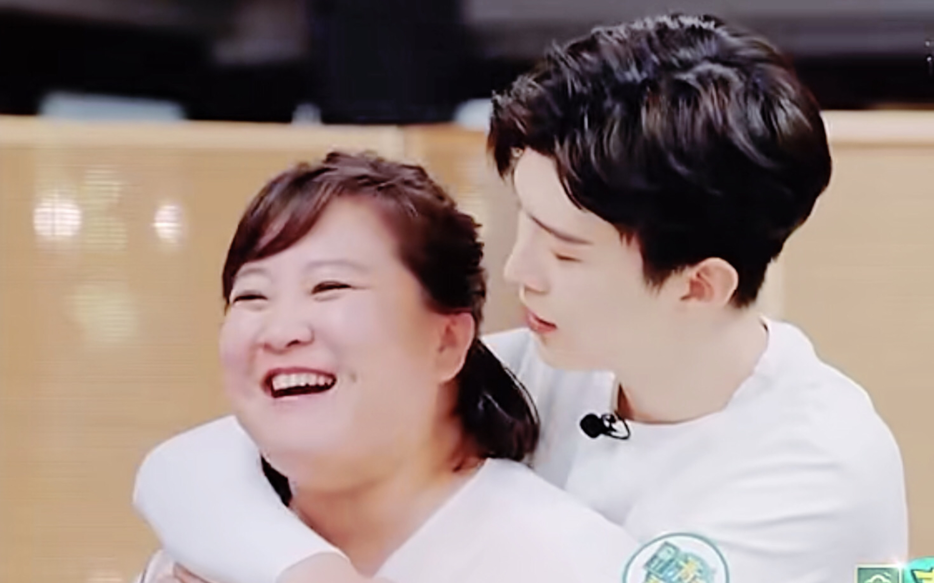 加饭姐弟:今夕何夕,见此良人(爱一个人眼神是藏不住的!