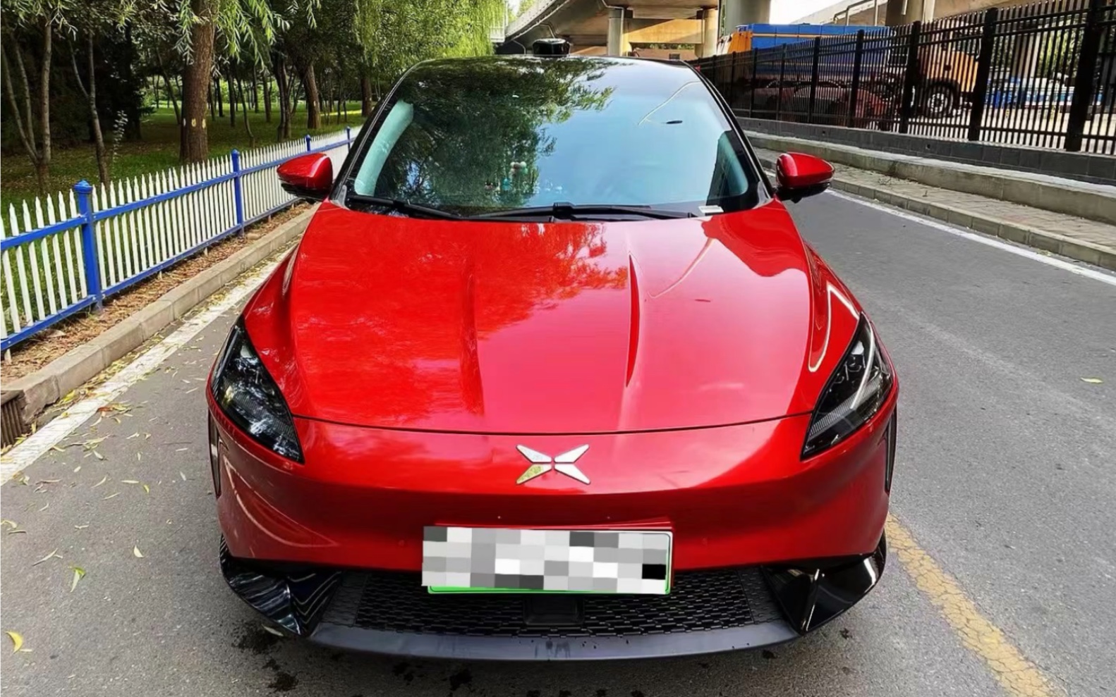 19年小鹏g3自动尊享版电车全车原版原漆公里数实表2万多配置眼花缭乱