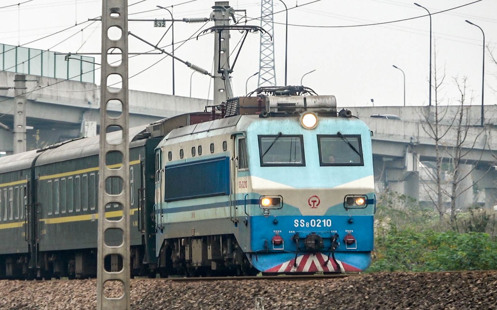 28萧甬铁路』【梅墅村北侧】k1078次 ss80210_哔哩哔哩 (b-b)つロ