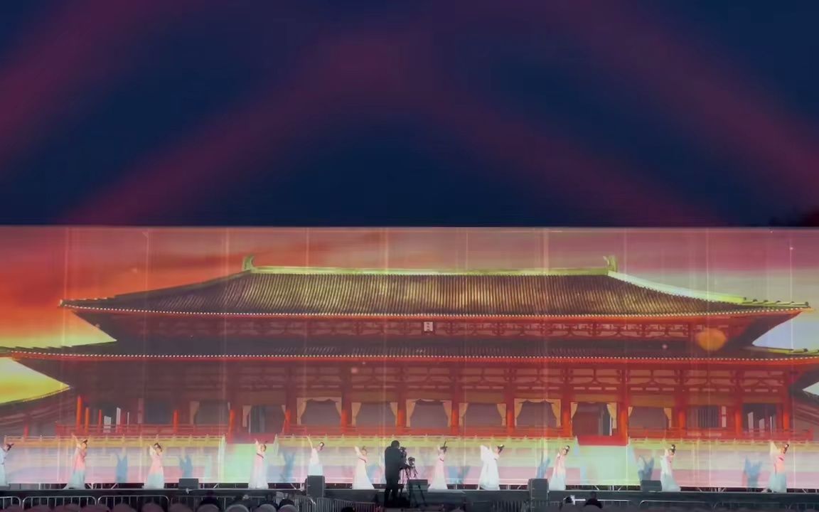 户外宽幅纱幕投影