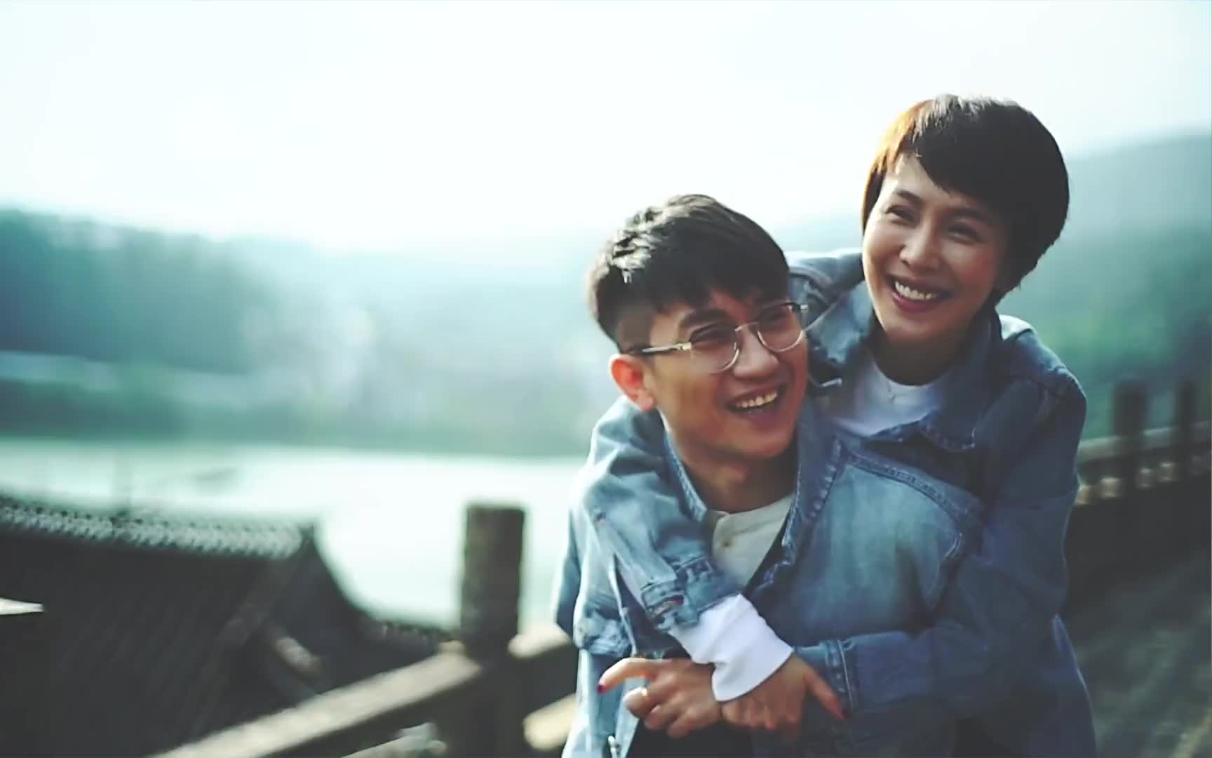 金志文妹子金志文与金兰结婚五周年写的一首妹子一个成功男人的背后总