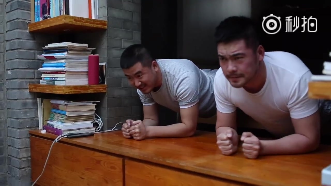 銆愮櫨閲屽睜浼曘戣窡鎴戝洖瀹讹紙鑺辩诞2锛