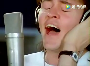 [图]《Do They Know It's Christmas？》以全明星阵容组成的 Band Aid