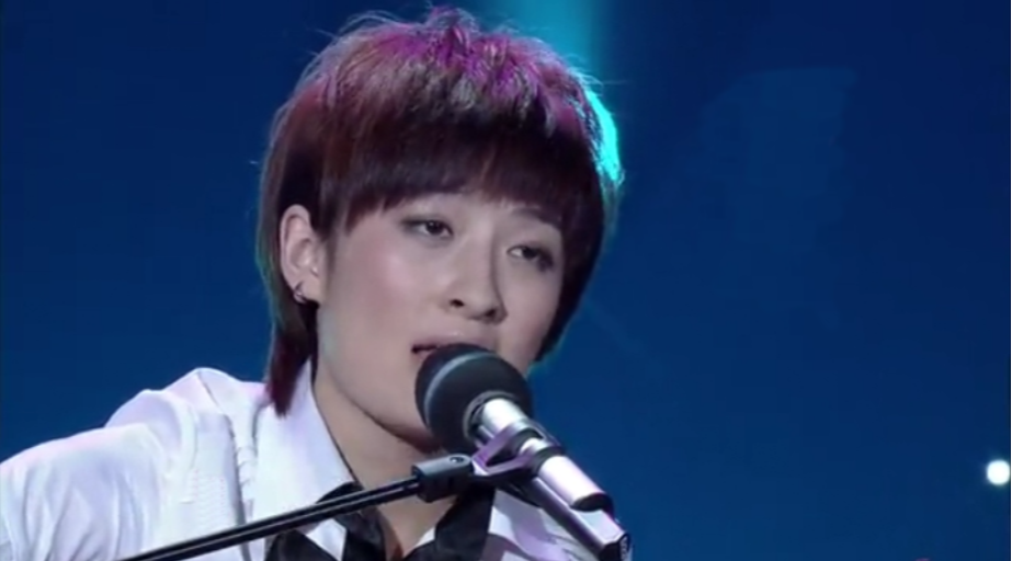 "绵羊音"曾轶可演唱原创歌曲,独特嗓音让全场观众都安静了